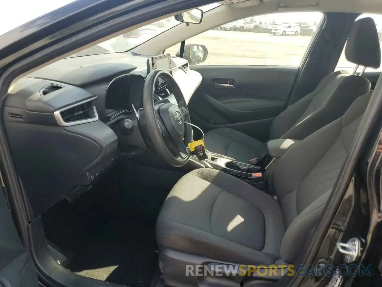 7 fotografías del automóvil dañado JTDEBRBE8LJ026809 TOYOTA COROLLA 2020