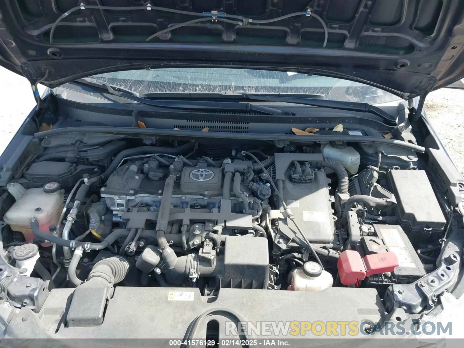 10 fotografías del automóvil dañado JTDEBRBE8LJ031556 TOYOTA COROLLA 2020