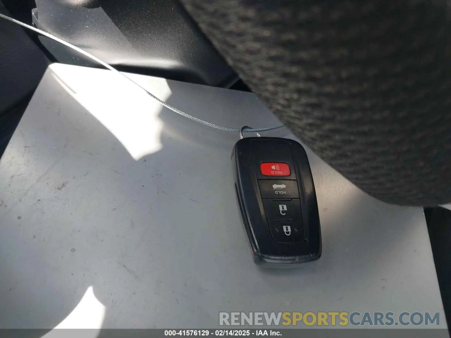 11 fotografías del automóvil dañado JTDEBRBE8LJ031556 TOYOTA COROLLA 2020