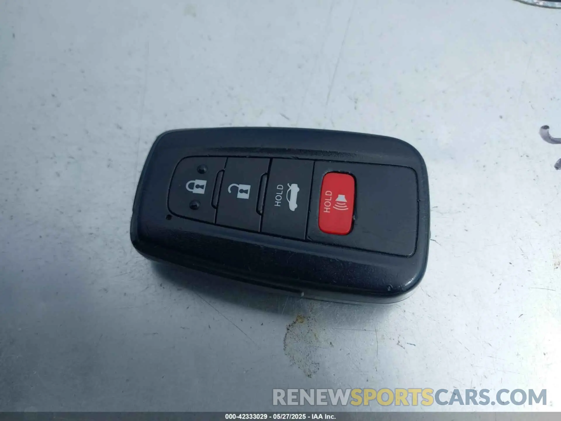 11 fotografías del automóvil dañado JTDEBRBE9LJ000512 TOYOTA COROLLA 2020