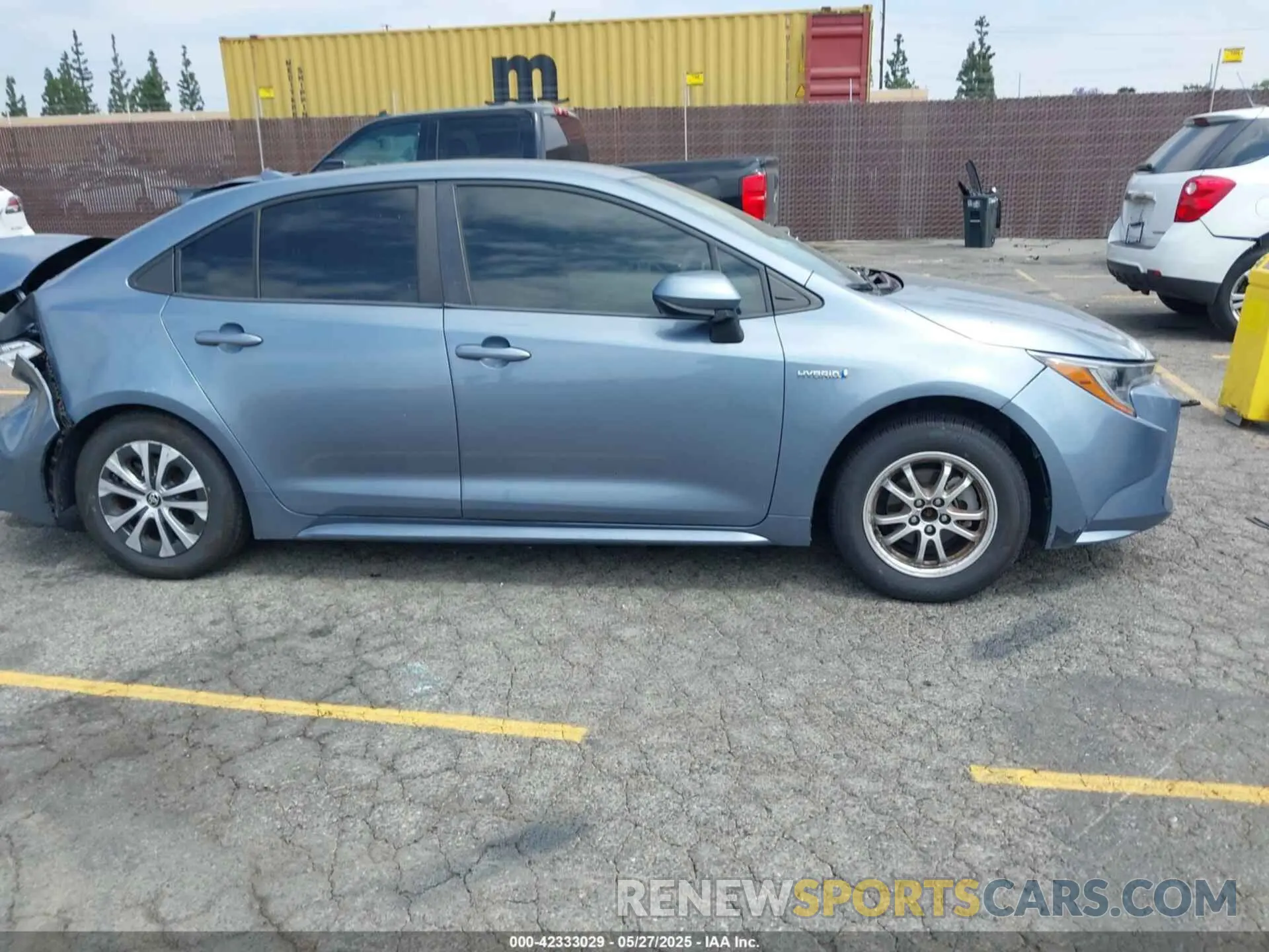 13 fotografías del automóvil dañado JTDEBRBE9LJ000512 TOYOTA COROLLA 2020