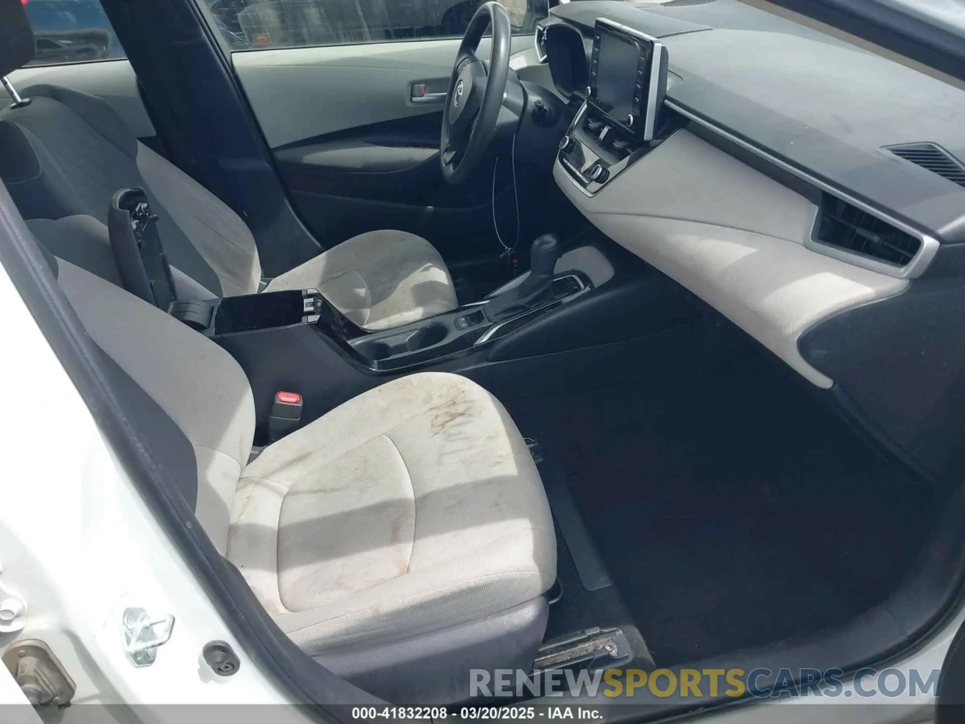 5 fotografías del automóvil dañado JTDEBRBE9LJ000655 TOYOTA COROLLA 2020