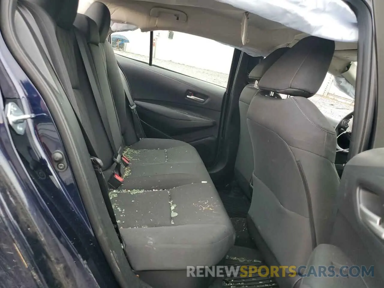 10 fotografías del automóvil dañado JTDEBRBE9LJ003619 TOYOTA COROLLA 2020