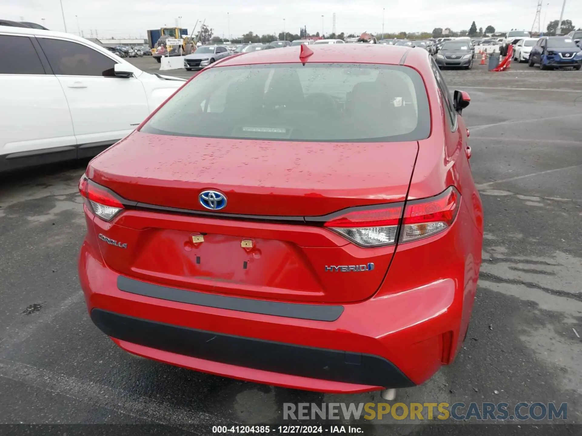 16 fotografías del automóvil dañado JTDEBRBE9LJ005290 TOYOTA COROLLA 2020