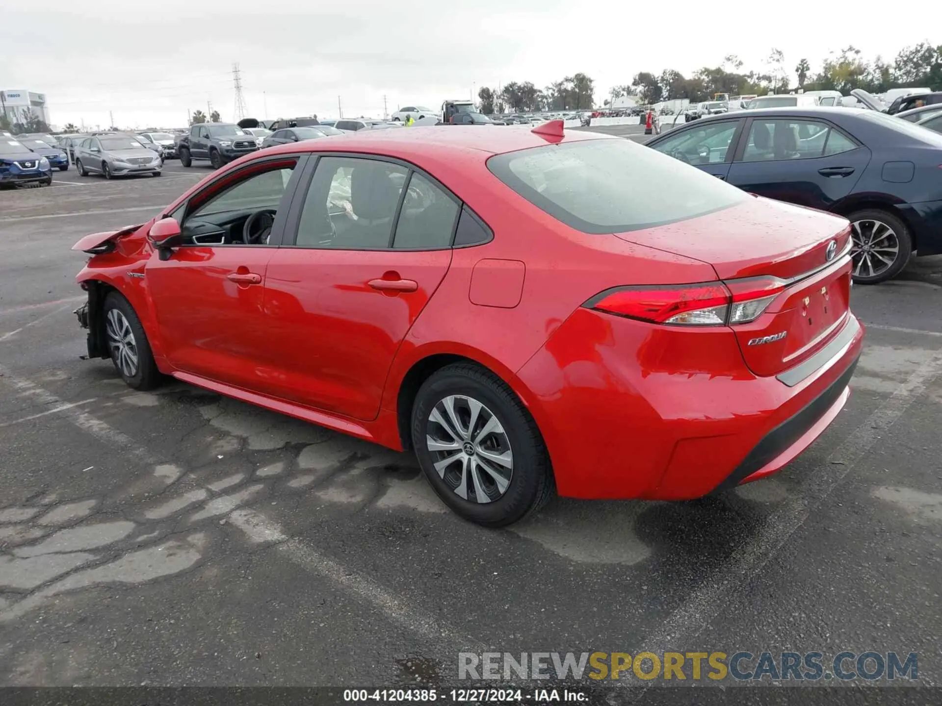 3 fotografías del automóvil dañado JTDEBRBE9LJ005290 TOYOTA COROLLA 2020