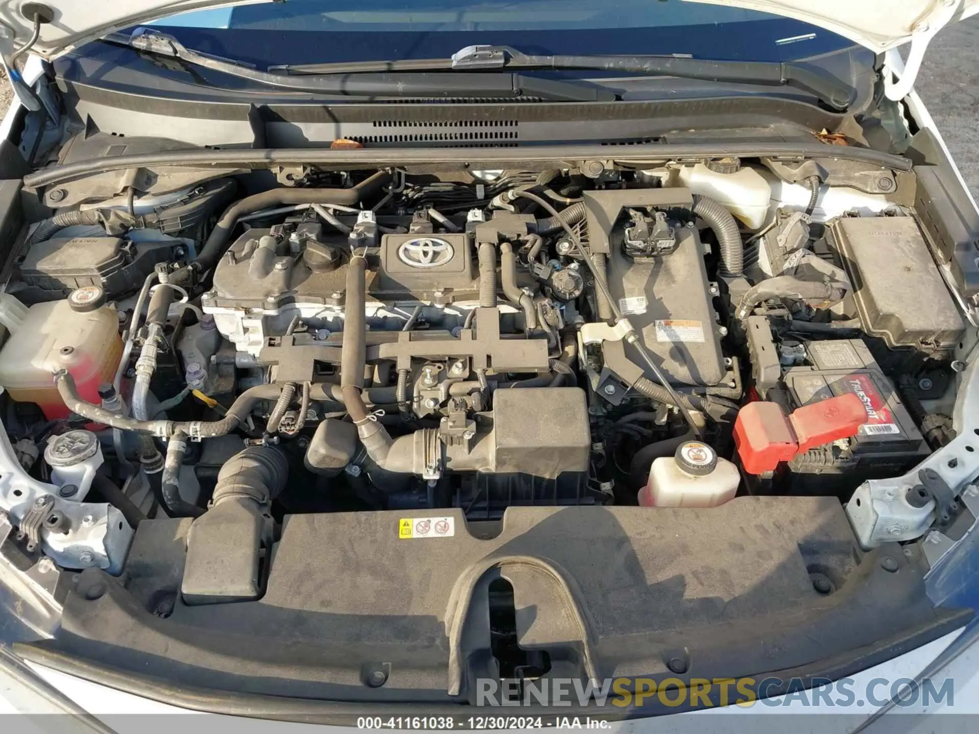 10 fotografías del automóvil dañado JTDEBRBE9LJ005841 TOYOTA COROLLA 2020