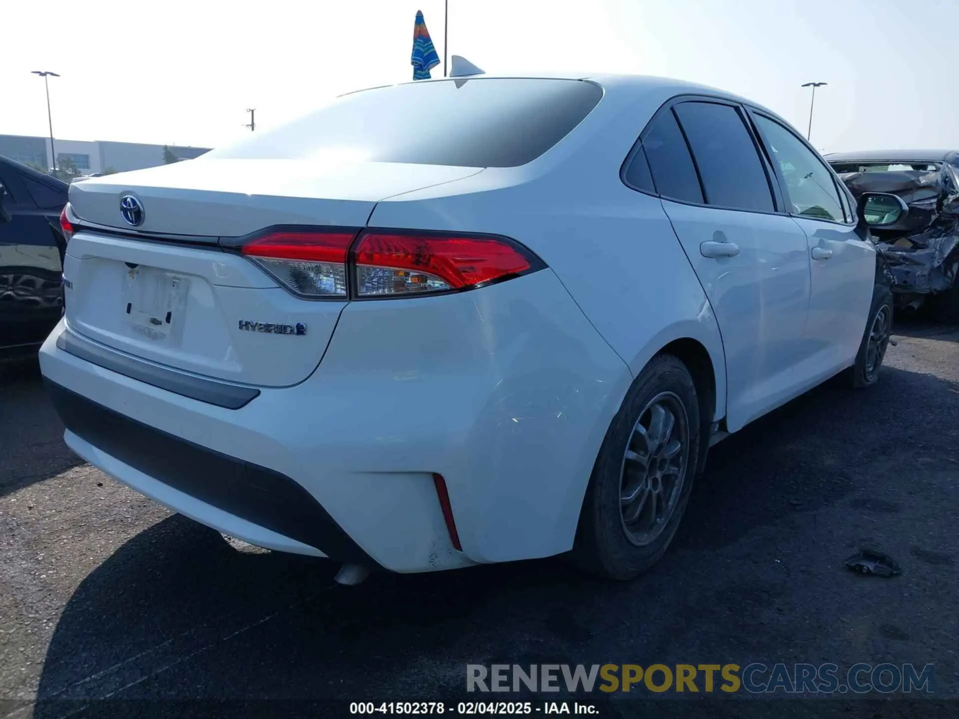 4 fotografías del automóvil dañado JTDEBRBE9LJ006424 TOYOTA COROLLA 2020