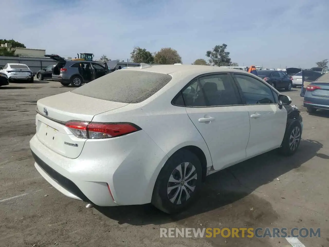4 fotografías del automóvil dañado JTDEBRBE9LJ006679 TOYOTA COROLLA 2020