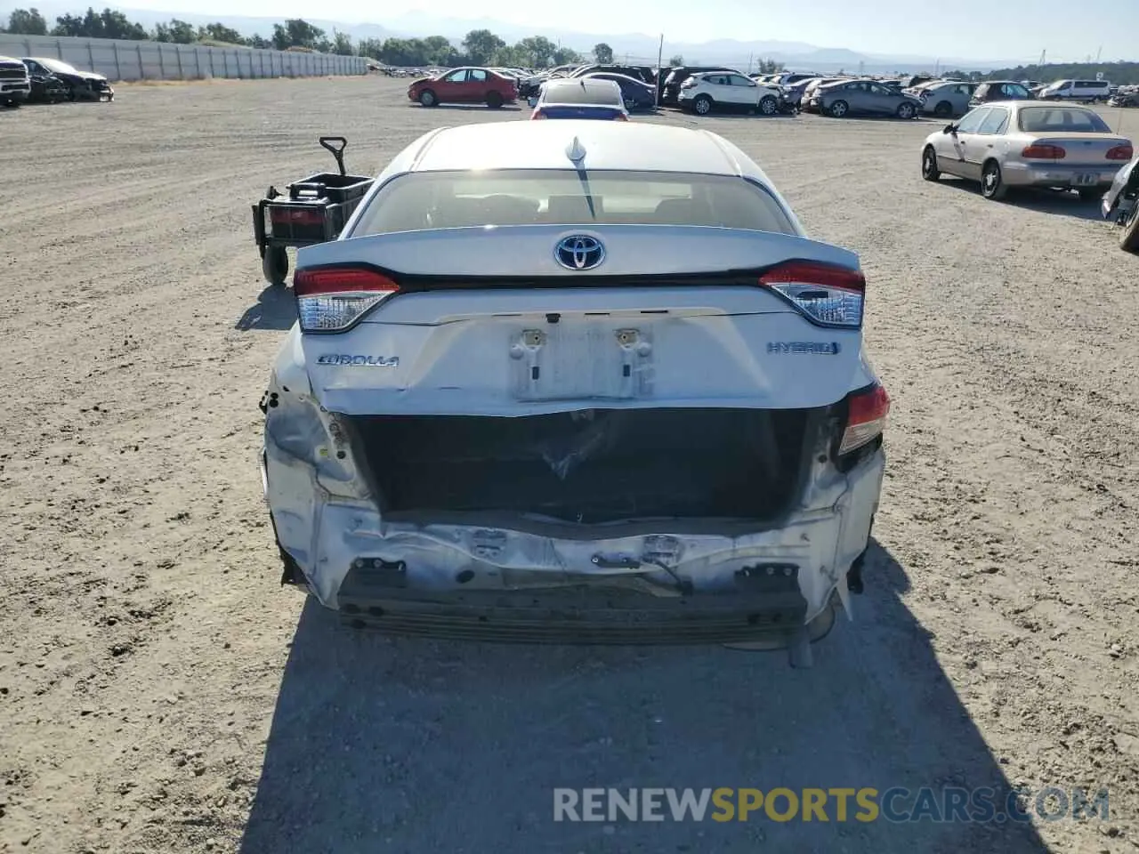 6 fotografías del automóvil dañado JTDEBRBE9LJ010005 TOYOTA COROLLA 2020