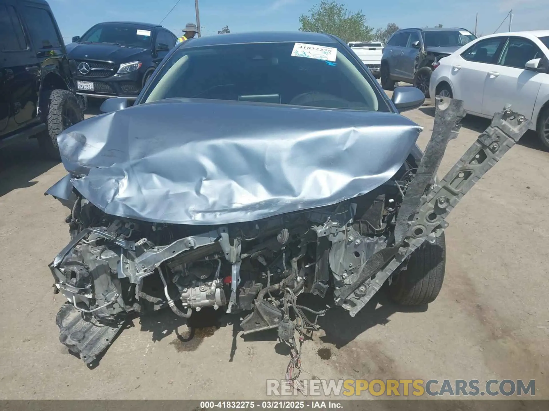 11 fotografías del automóvil dañado JTDEBRBE9LJ011672 TOYOTA COROLLA 2020