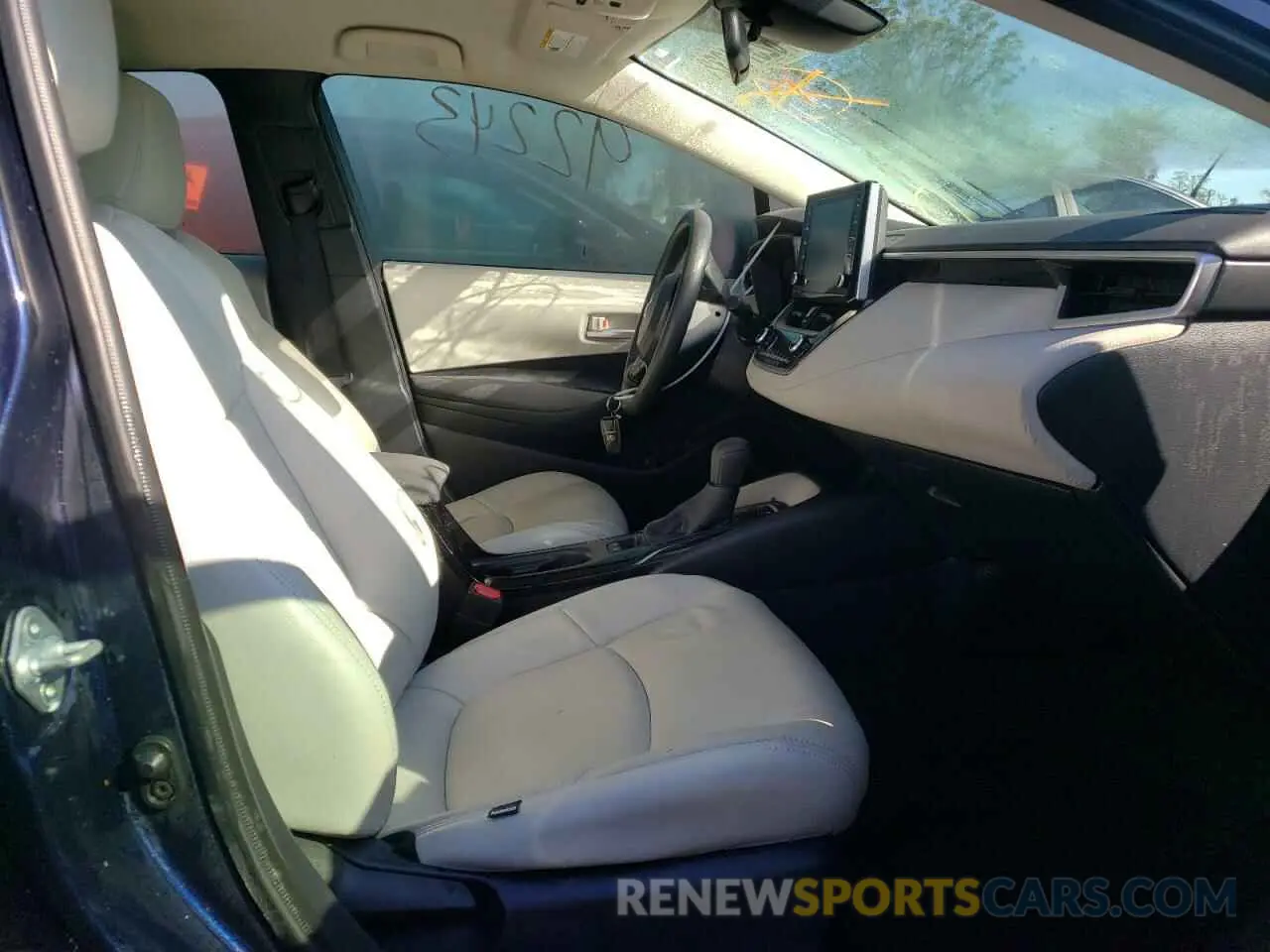 5 fotografías del automóvil dañado JTDEBRBE9LJ013888 TOYOTA COROLLA 2020