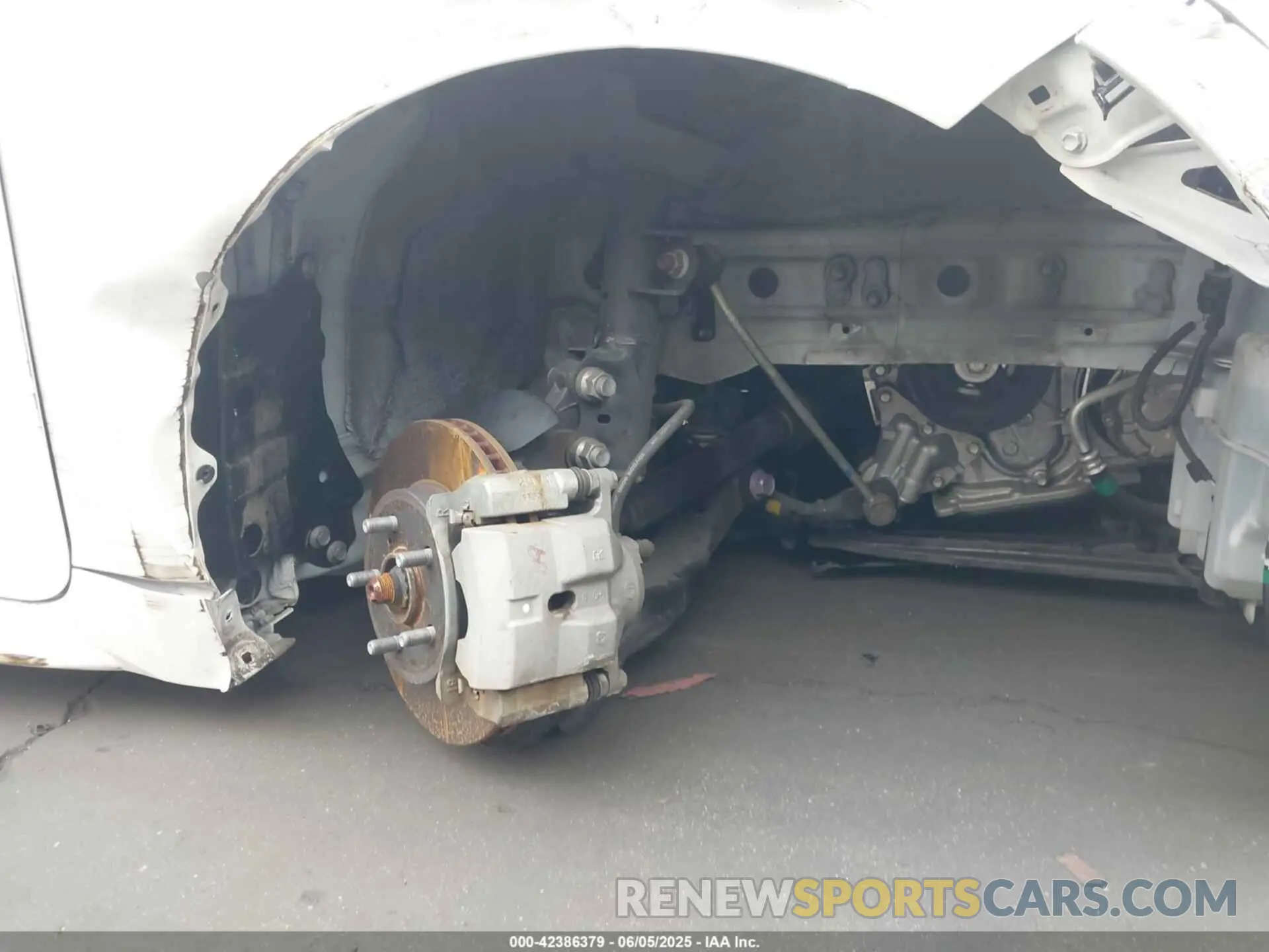 17 fotografías del automóvil dañado JTDEBRBE9LJ014457 TOYOTA COROLLA 2020