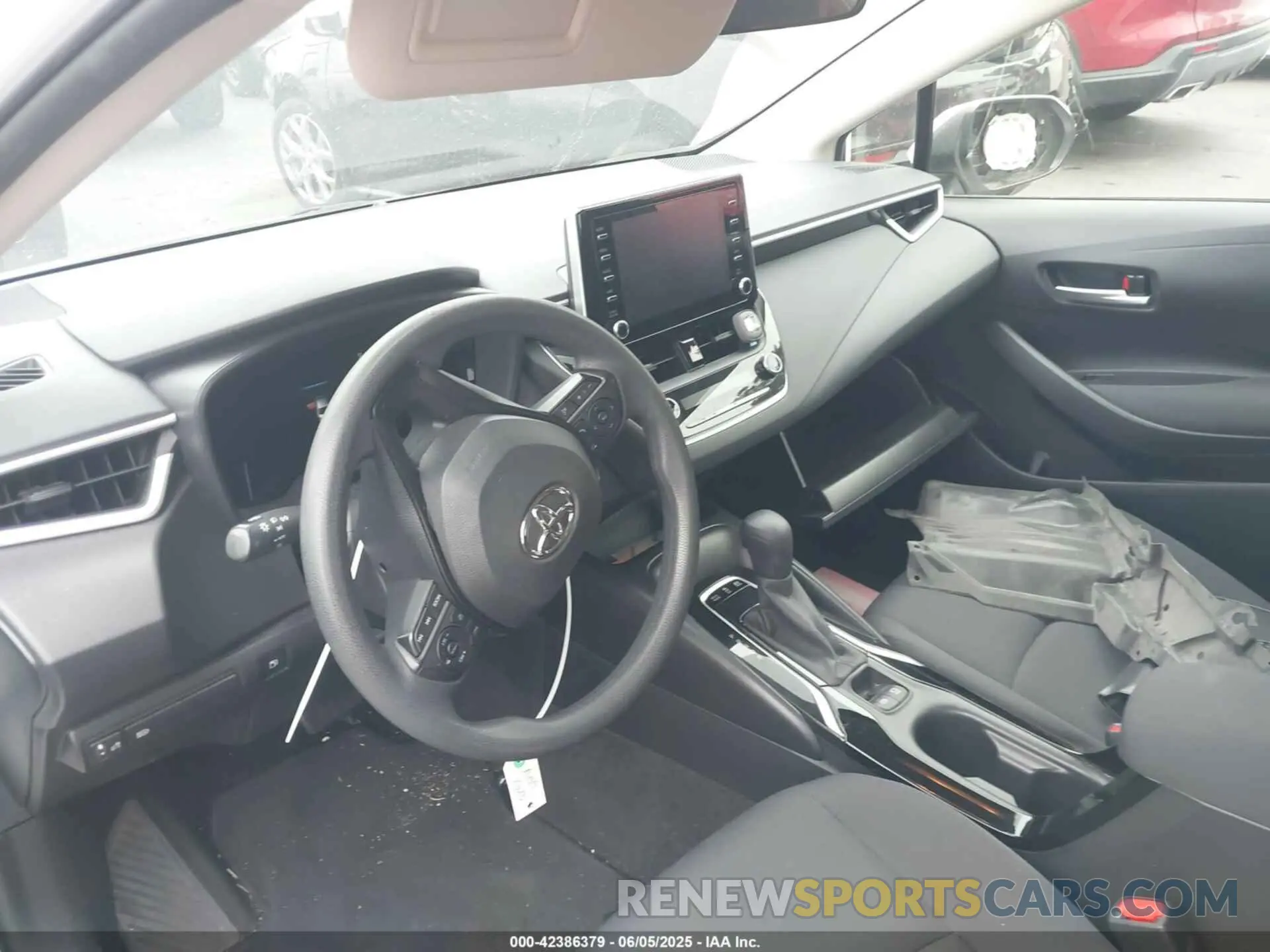 5 fotografías del automóvil dañado JTDEBRBE9LJ014457 TOYOTA COROLLA 2020
