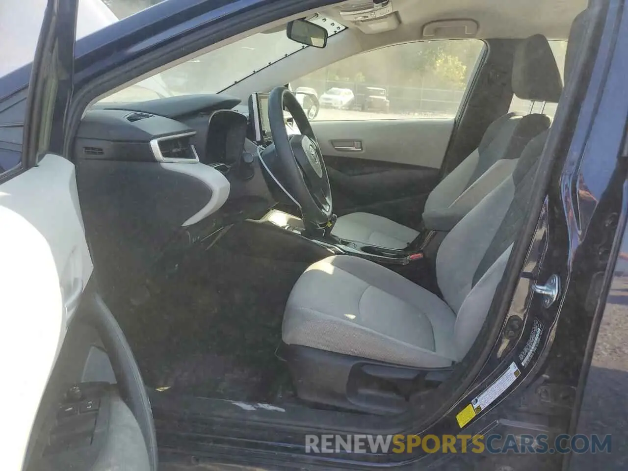 7 fotografías del automóvil dañado JTDEBRBE9LJ030478 TOYOTA COROLLA 2020