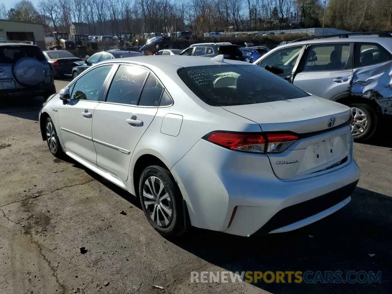 2 fotografías del automóvil dañado JTDEBRBEXLJ000440 TOYOTA COROLLA 2020