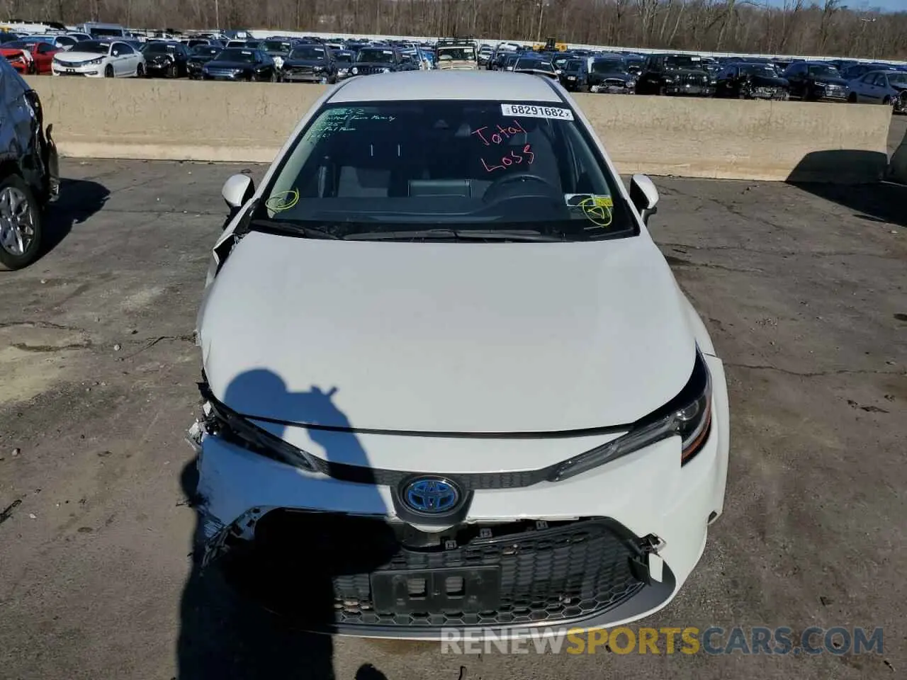 5 fotografías del automóvil dañado JTDEBRBEXLJ000440 TOYOTA COROLLA 2020