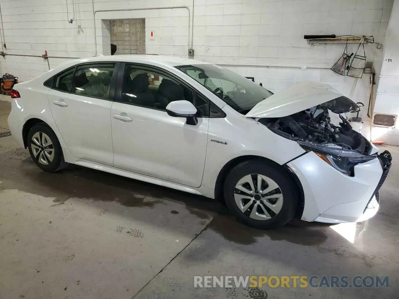4 fotografías del automóvil dañado JTDEBRBEXLJ005900 TOYOTA COROLLA 2020