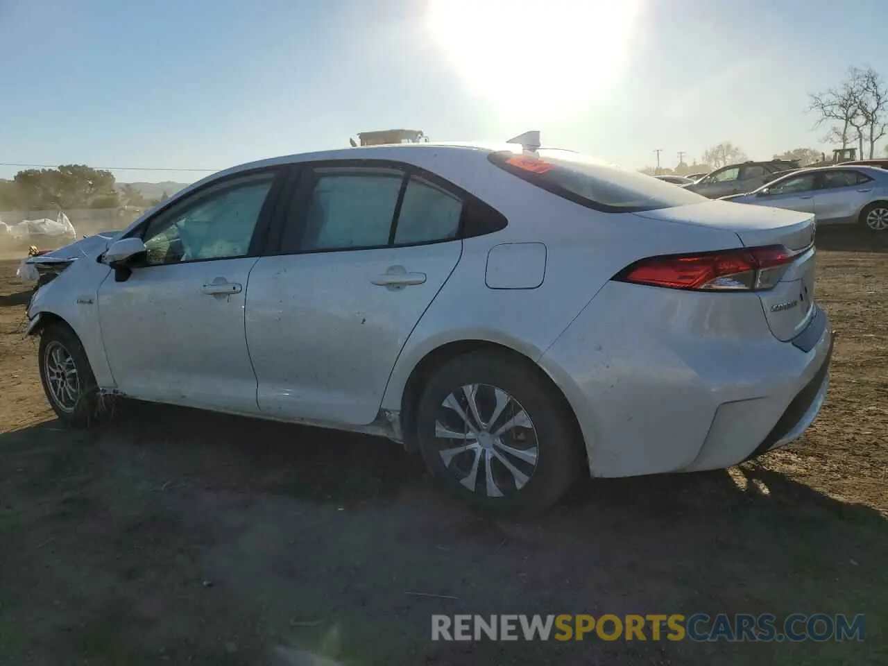 2 fotografías del automóvil dañado JTDEBRBEXLJ014029 TOYOTA COROLLA 2020