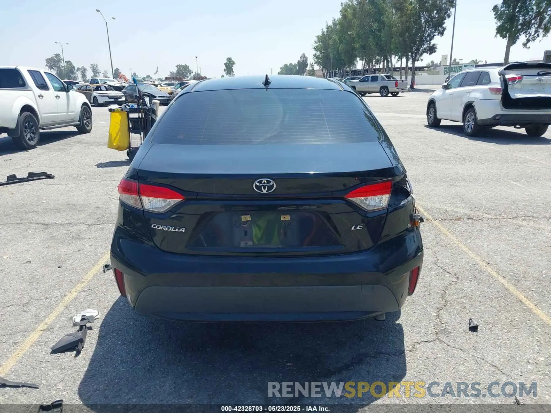 17 fotografías del automóvil dañado JTDEPRAE0LJ045664 TOYOTA COROLLA 2020