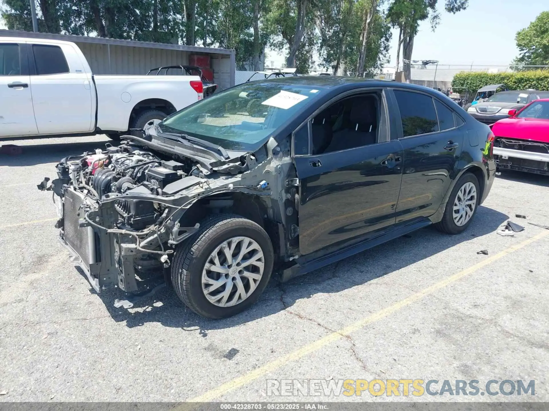 2 fotografías del automóvil dañado JTDEPRAE0LJ045664 TOYOTA COROLLA 2020