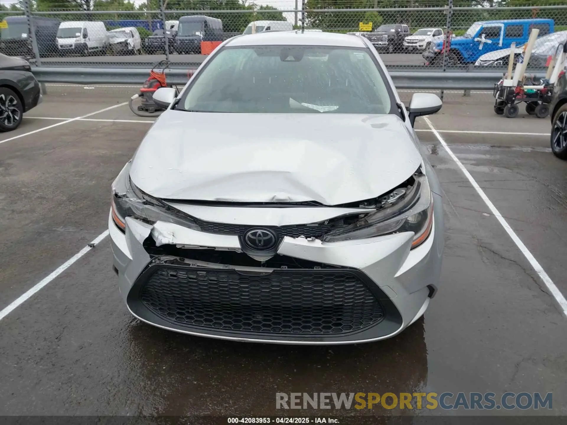 12 fotografías del automóvil dañado JTDEPRAE0LJ046684 TOYOTA COROLLA 2020