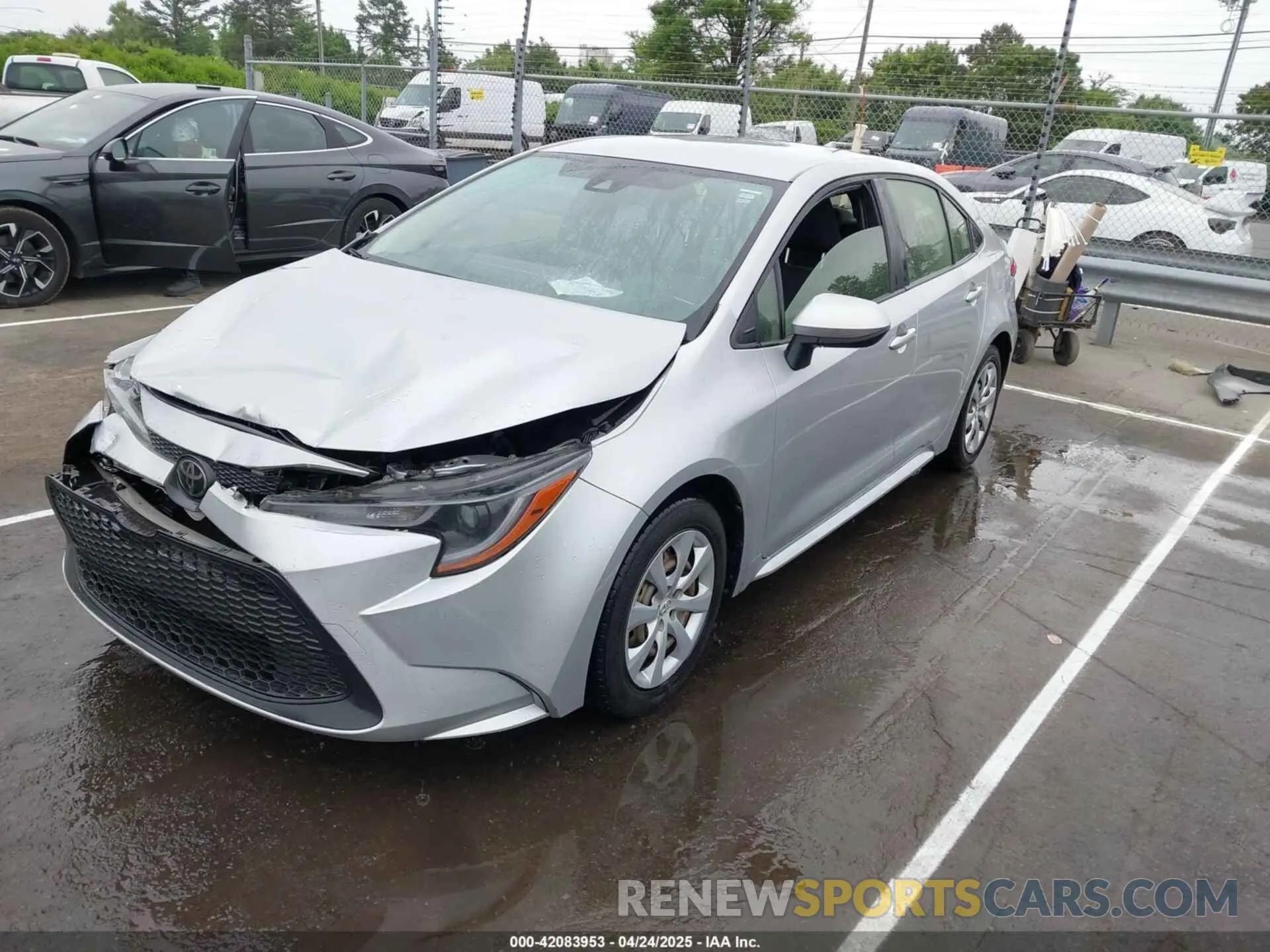 2 fotografías del automóvil dañado JTDEPRAE0LJ046684 TOYOTA COROLLA 2020