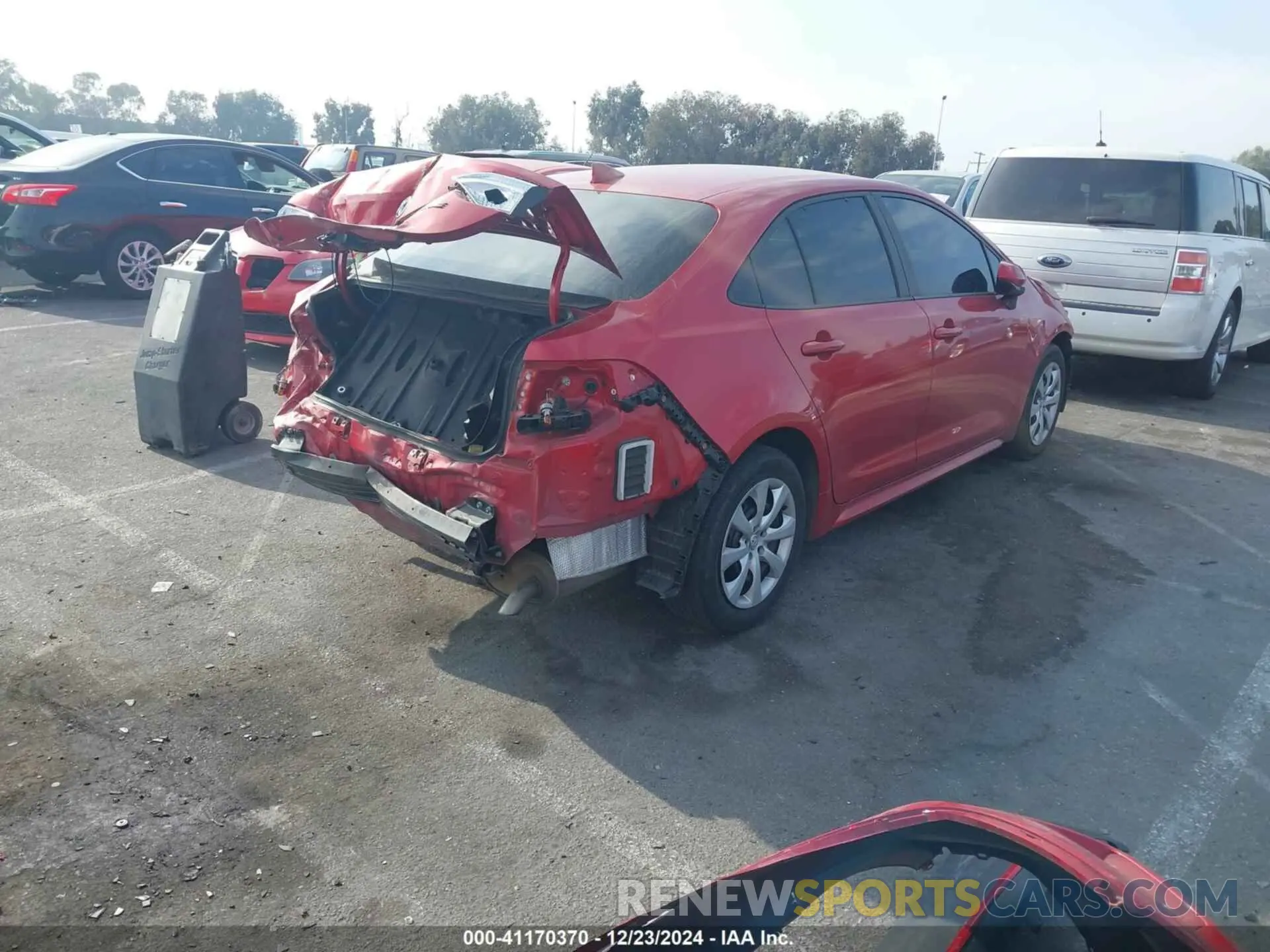 4 fotografías del automóvil dañado JTDEPRAE0LJ053862 TOYOTA COROLLA 2020