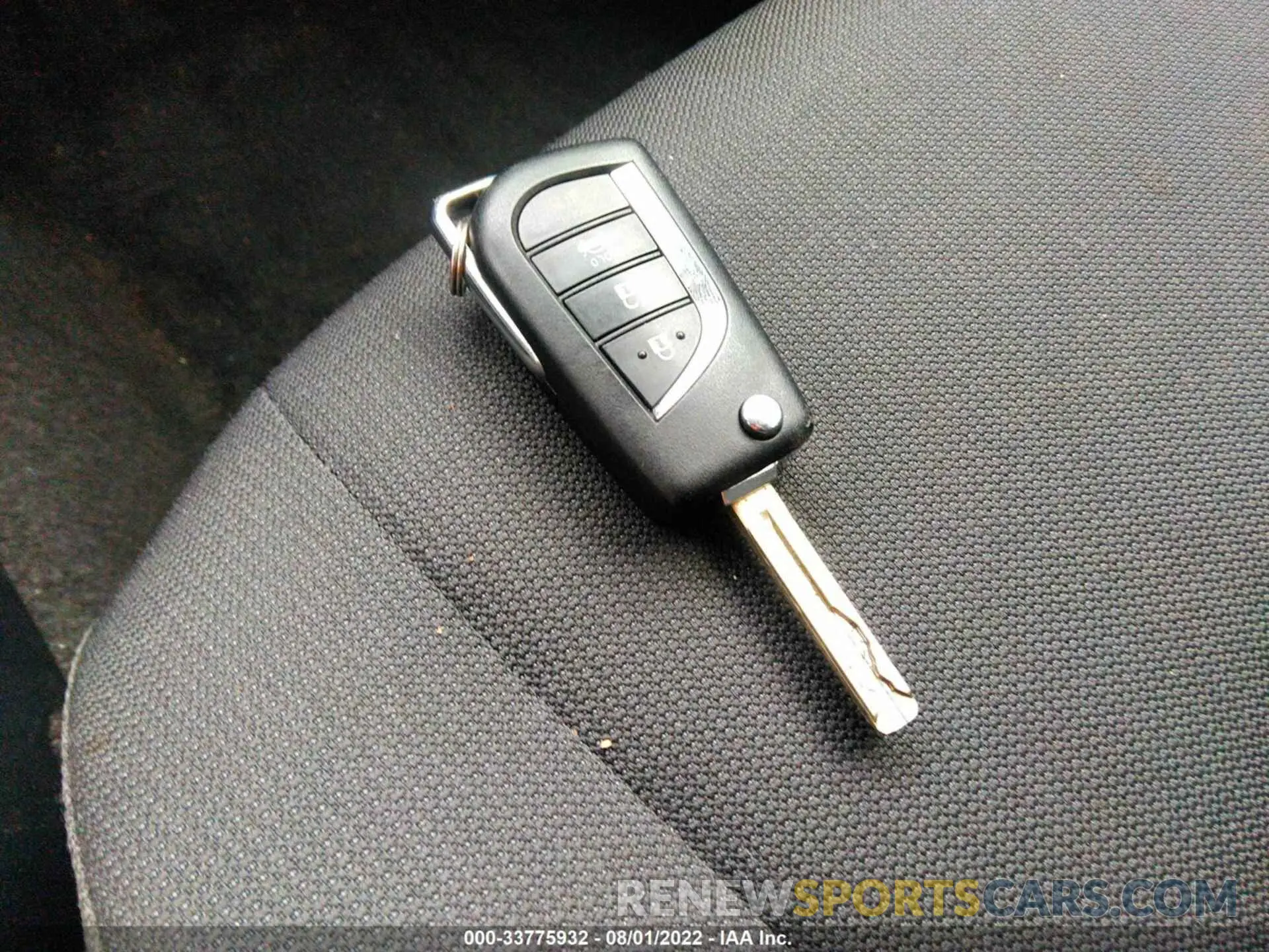 11 fotografías del automóvil dañado JTDEPRAE0LJ060133 TOYOTA COROLLA 2020