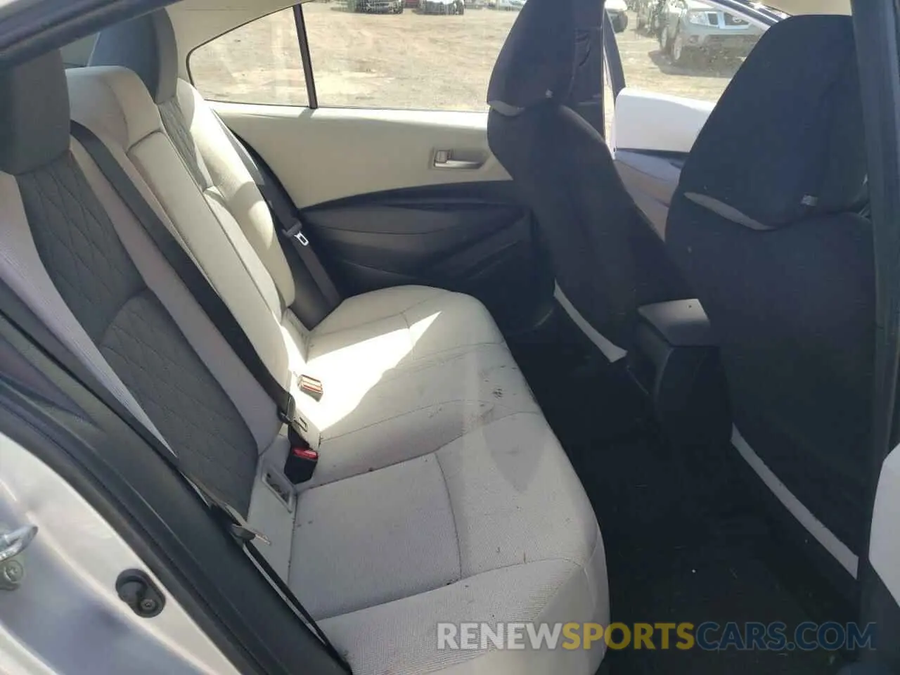 10 fotografías del automóvil dañado JTDEPRAE0LJ085162 TOYOTA COROLLA 2020