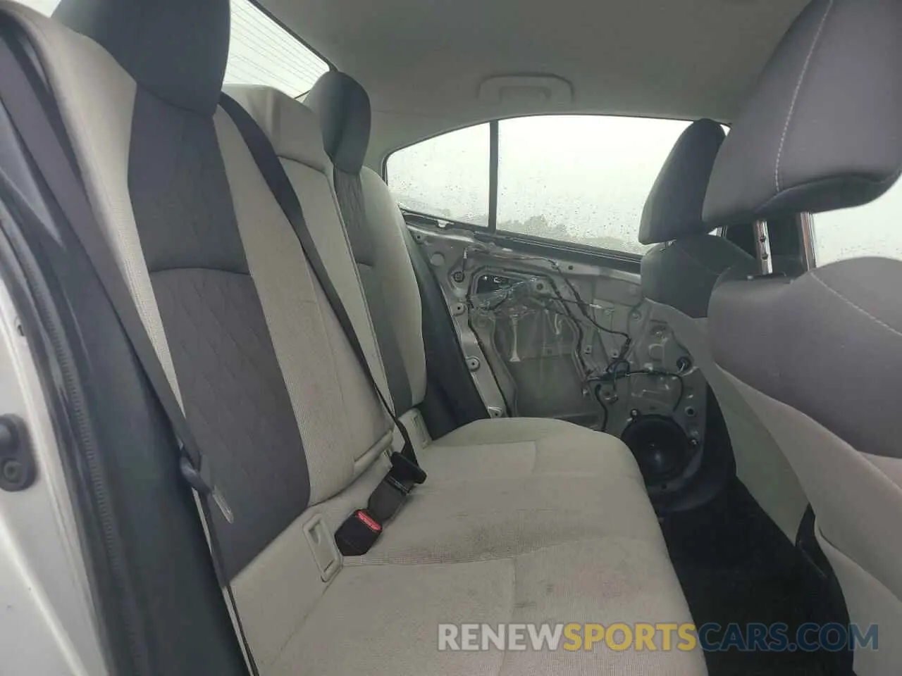 10 fotografías del automóvil dañado JTDEPRAE0LJ088210 TOYOTA COROLLA 2020