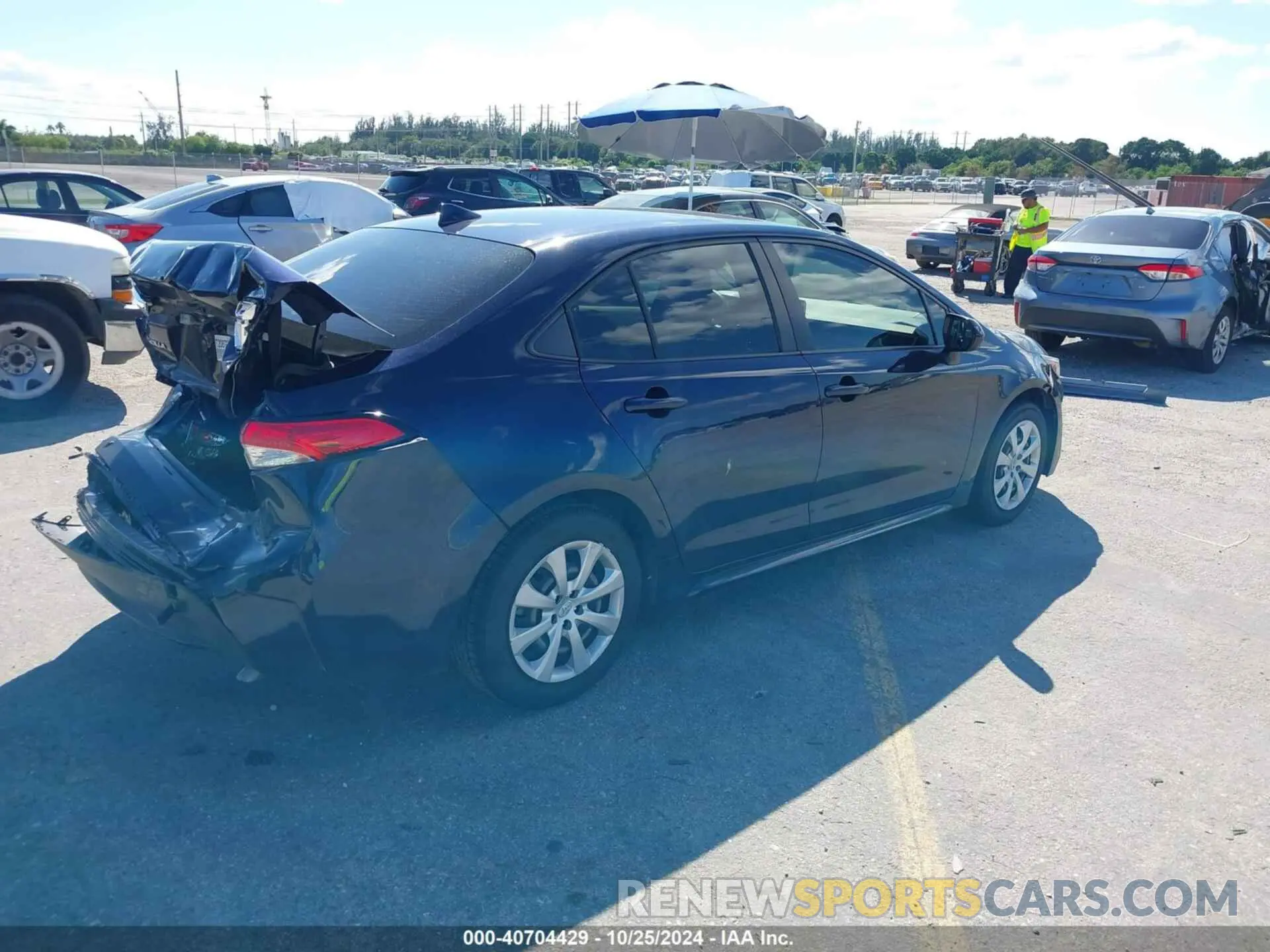 4 fotografías del automóvil dañado JTDEPRAE0LJ107628 TOYOTA COROLLA 2020