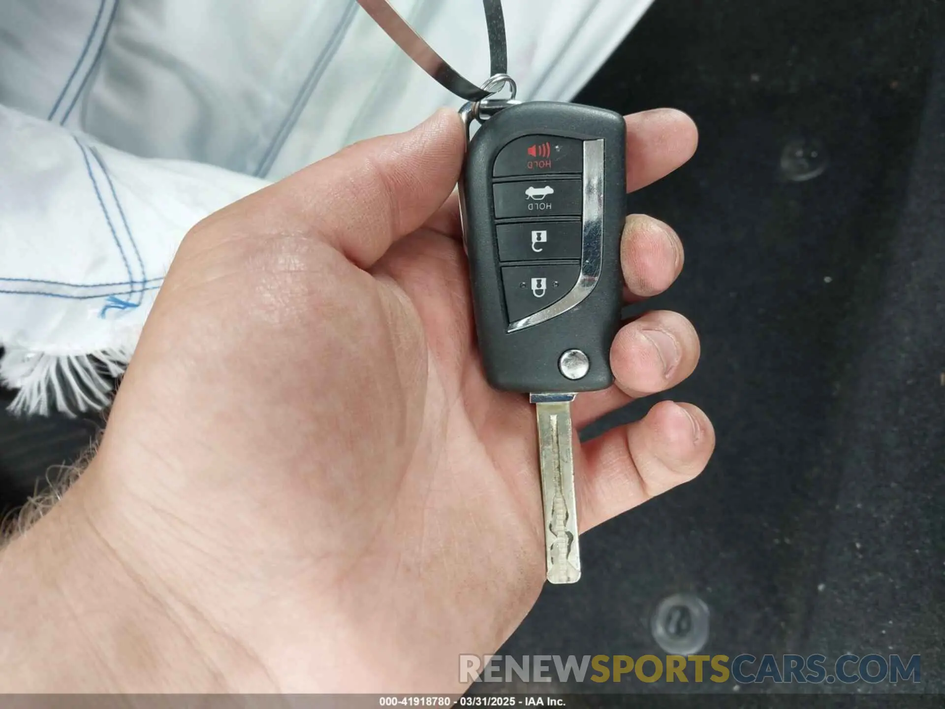 11 fotografías del automóvil dañado JTDEPRAE0LJ116796 TOYOTA COROLLA 2020