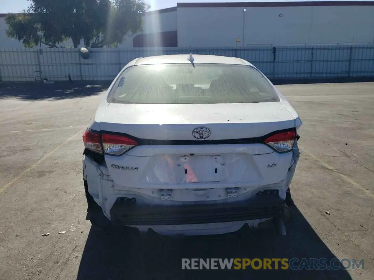 6 fotografías del automóvil dañado JTDEPRAE1LJ006422 TOYOTA COROLLA 2020