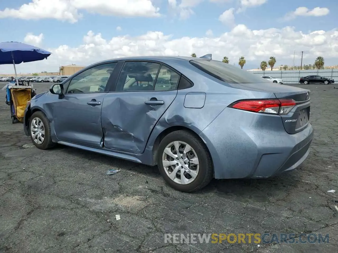 2 fotografías del automóvil dañado JTDEPRAE1LJ016898 TOYOTA COROLLA 2020