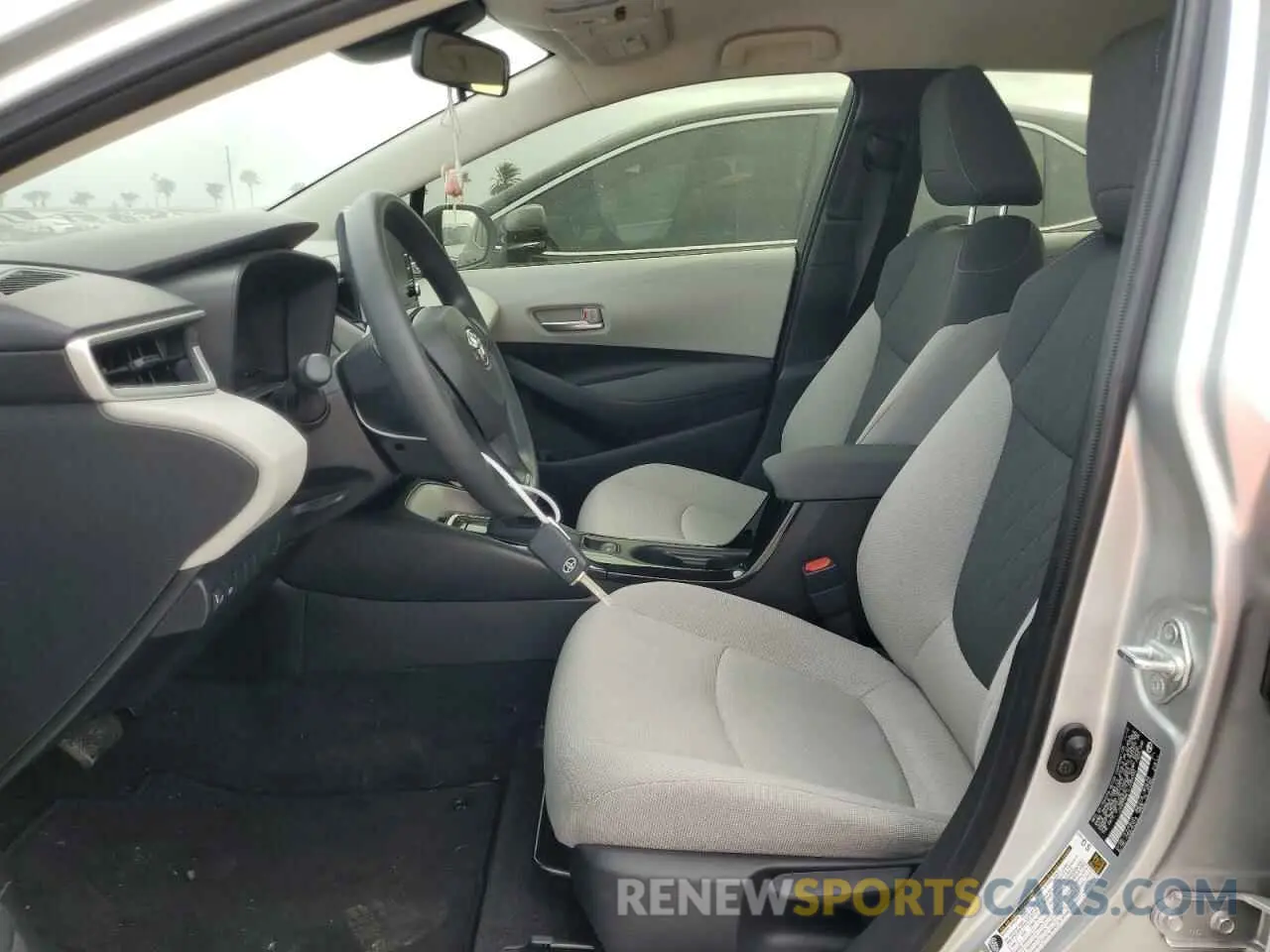 7 fotografías del automóvil dañado JTDEPRAE1LJ084330 TOYOTA COROLLA 2020
