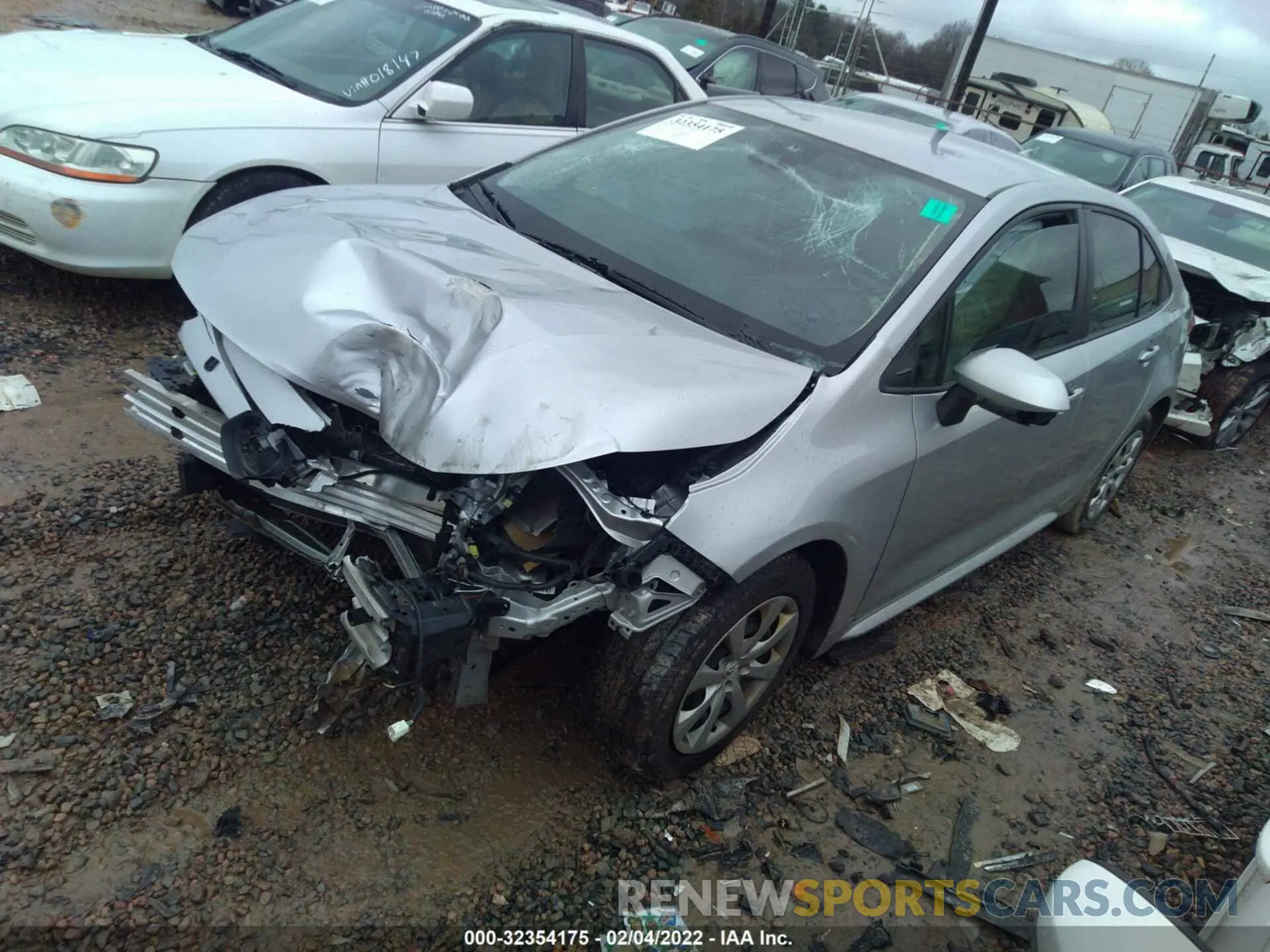 2 fotografías del automóvil dañado JTDEPRAE2LJ013301 TOYOTA COROLLA 2020