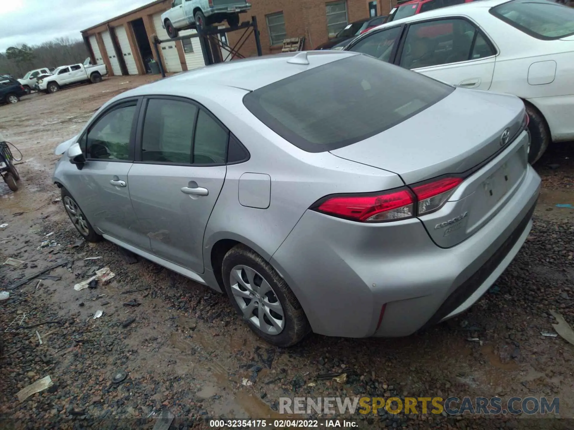 3 fotografías del automóvil dañado JTDEPRAE2LJ013301 TOYOTA COROLLA 2020