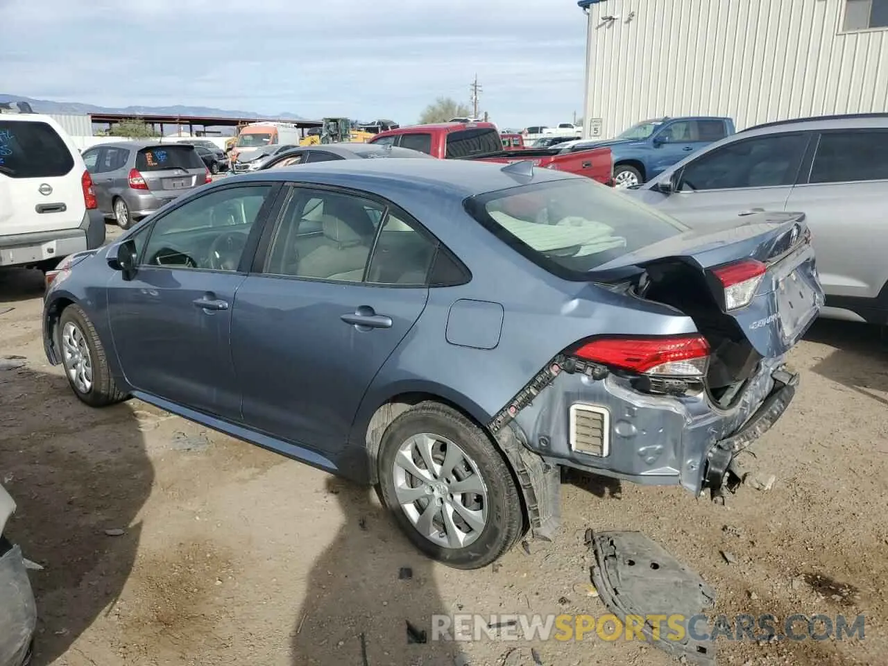 2 fotografías del automóvil dañado JTDEPRAE2LJ027182 TOYOTA COROLLA 2020