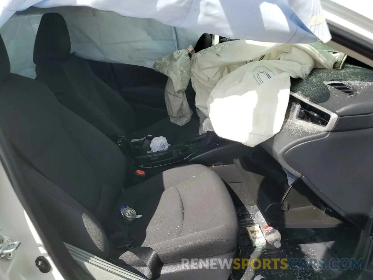 5 fotografías del automóvil dañado JTDEPRAE2LJ040028 TOYOTA COROLLA 2020