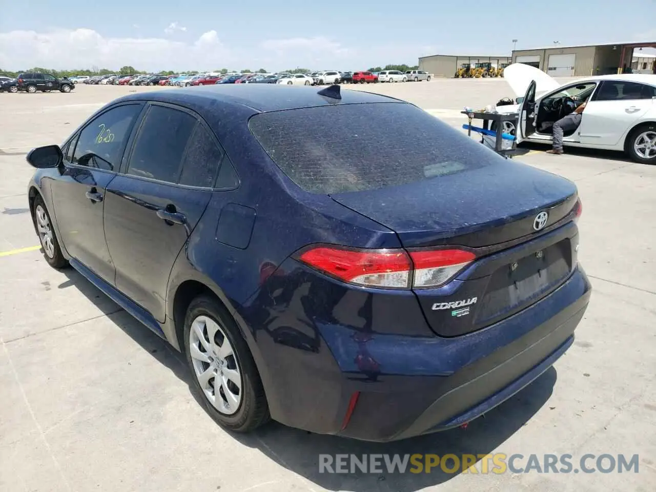 3 fotografías del automóvil dañado JTDEPRAE2LJ041681 TOYOTA COROLLA 2020