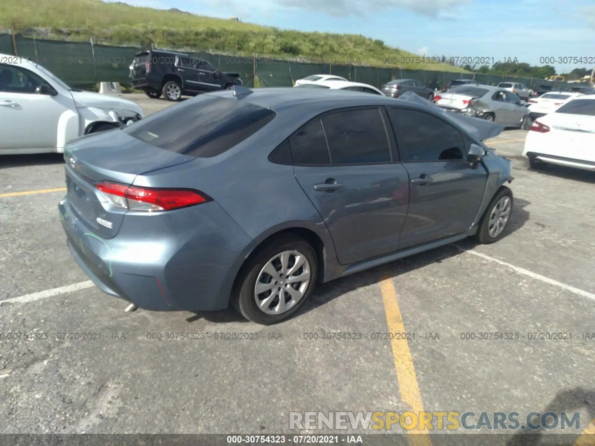 4 fotografías del automóvil dañado JTDEPRAE2LJ041857 TOYOTA COROLLA 2020