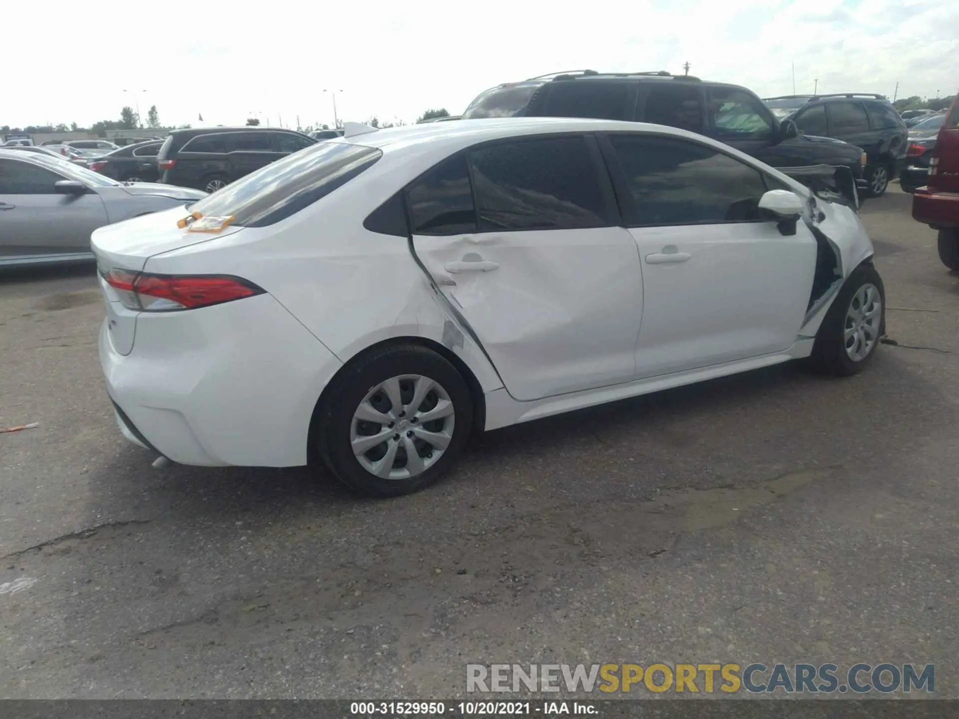 4 fotografías del automóvil dañado JTDEPRAE2LJ043611 TOYOTA COROLLA 2020