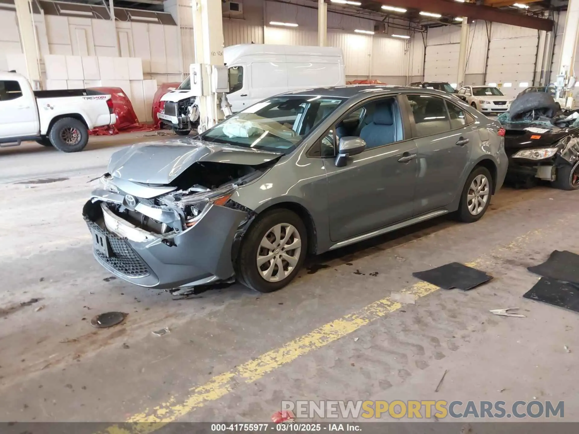 2 fotografías del automóvil dañado JTDEPRAE2LJ052308 TOYOTA COROLLA 2020