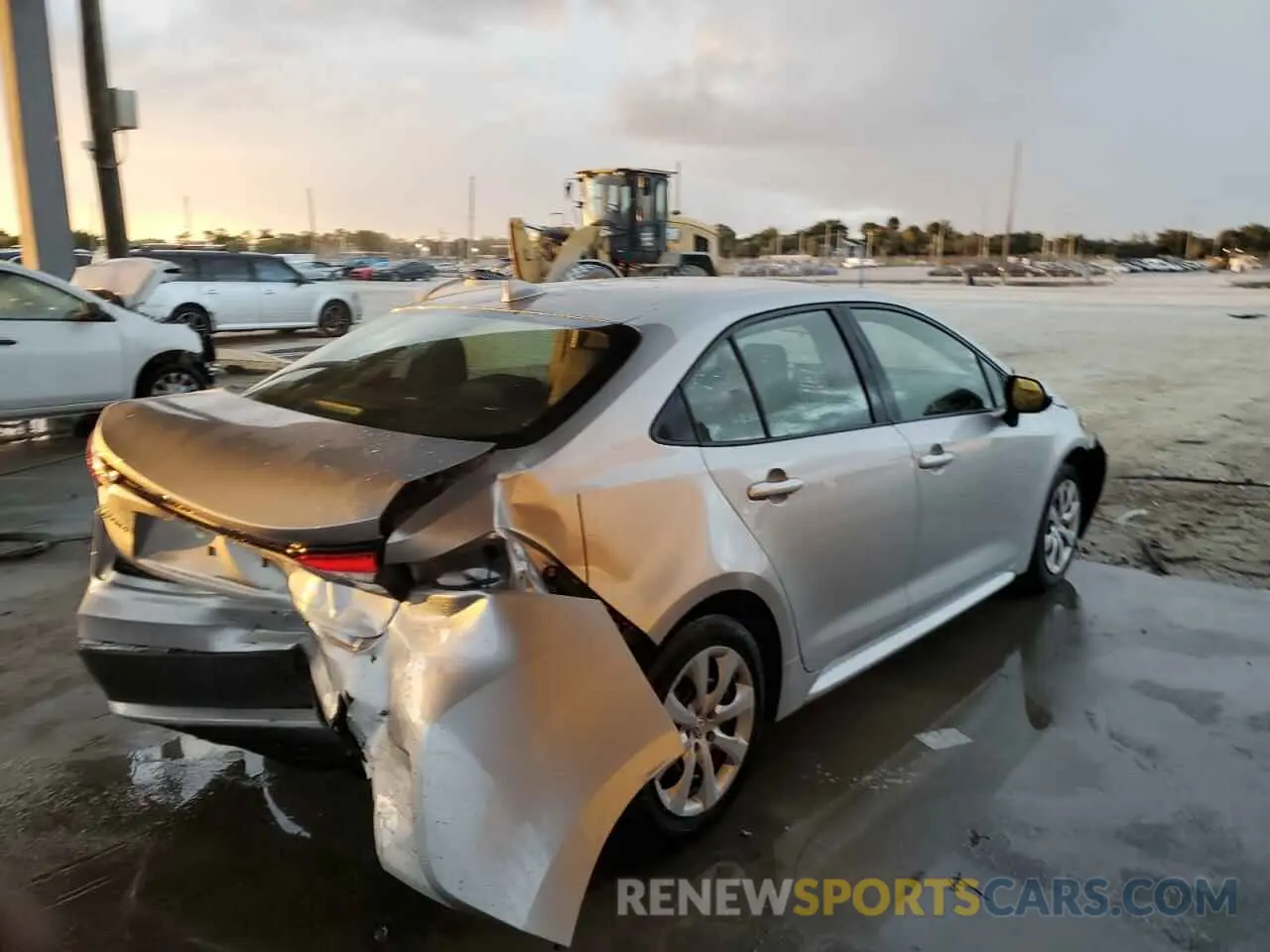 3 fotografías del automóvil dañado JTDEPRAE2LJ062952 TOYOTA COROLLA 2020