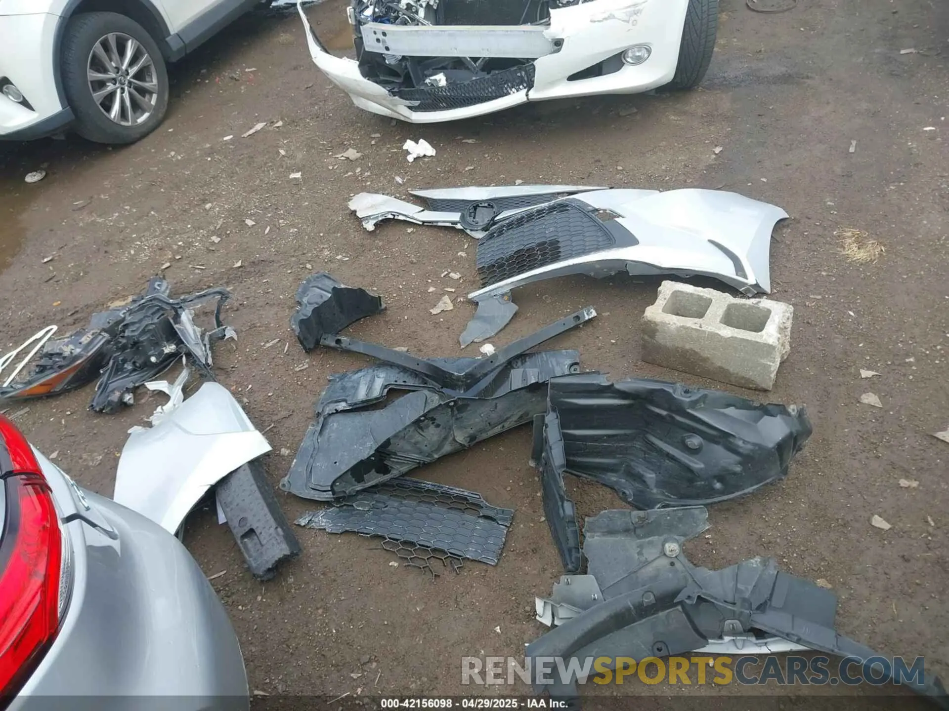 12 fotografías del automóvil dañado JTDEPRAE2LJ102365 TOYOTA COROLLA 2020