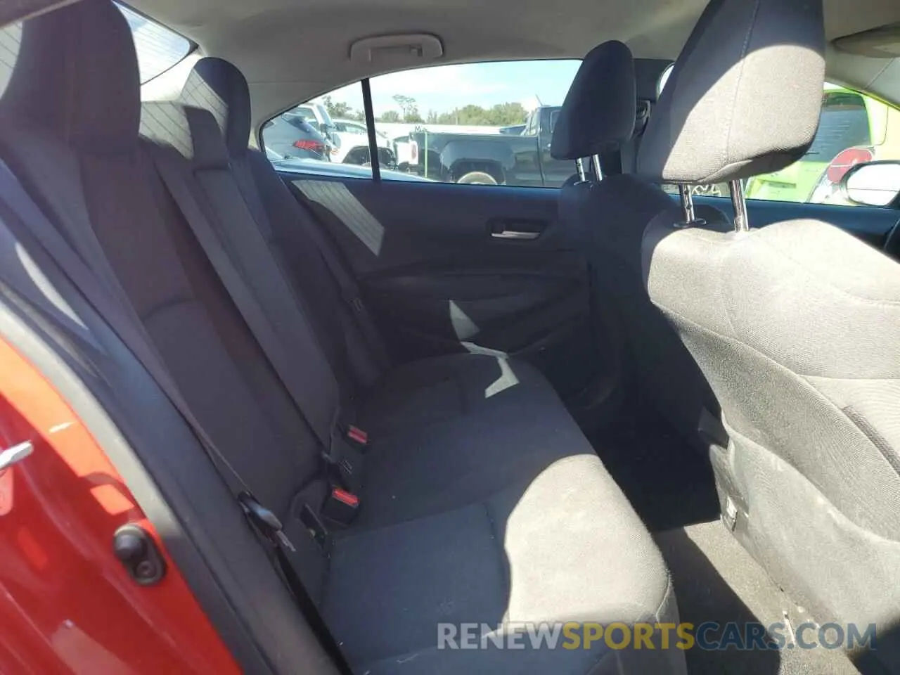 10 fotografías del automóvil dañado JTDEPRAE3LJ004266 TOYOTA COROLLA 2020