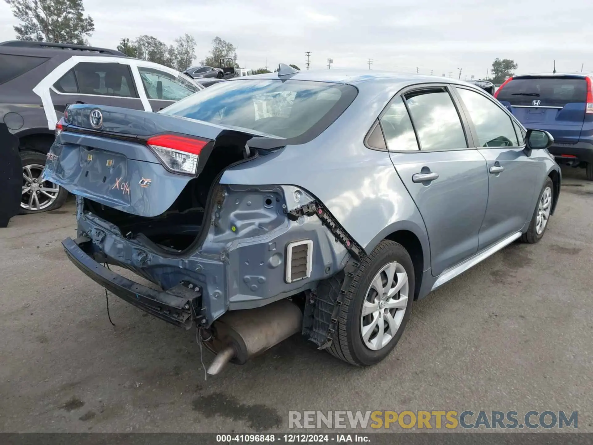 4 fotografías del automóvil dañado JTDEPRAE3LJ004428 TOYOTA COROLLA 2020