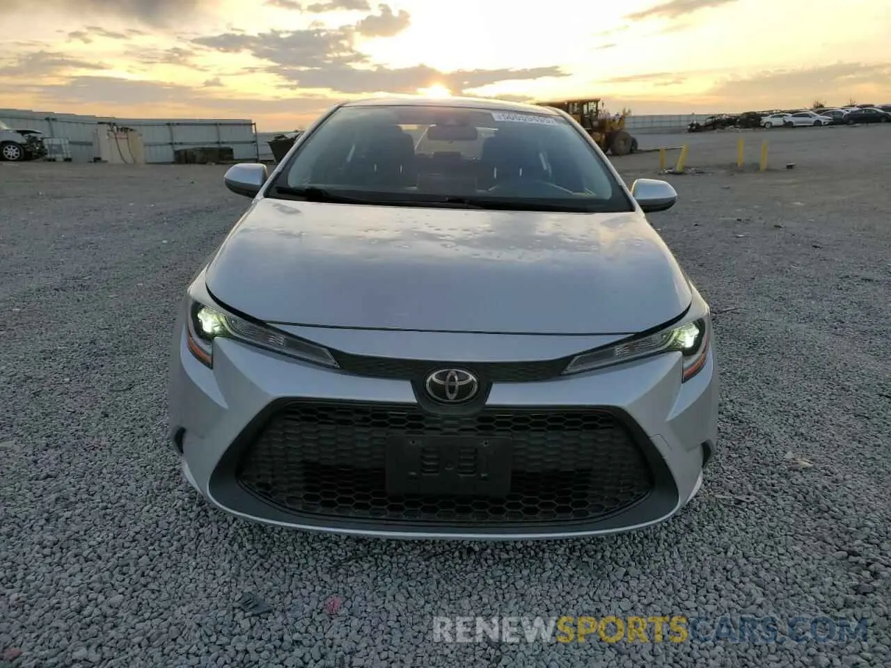 5 fotografías del automóvil dañado JTDEPRAE3LJ019950 TOYOTA COROLLA 2020
