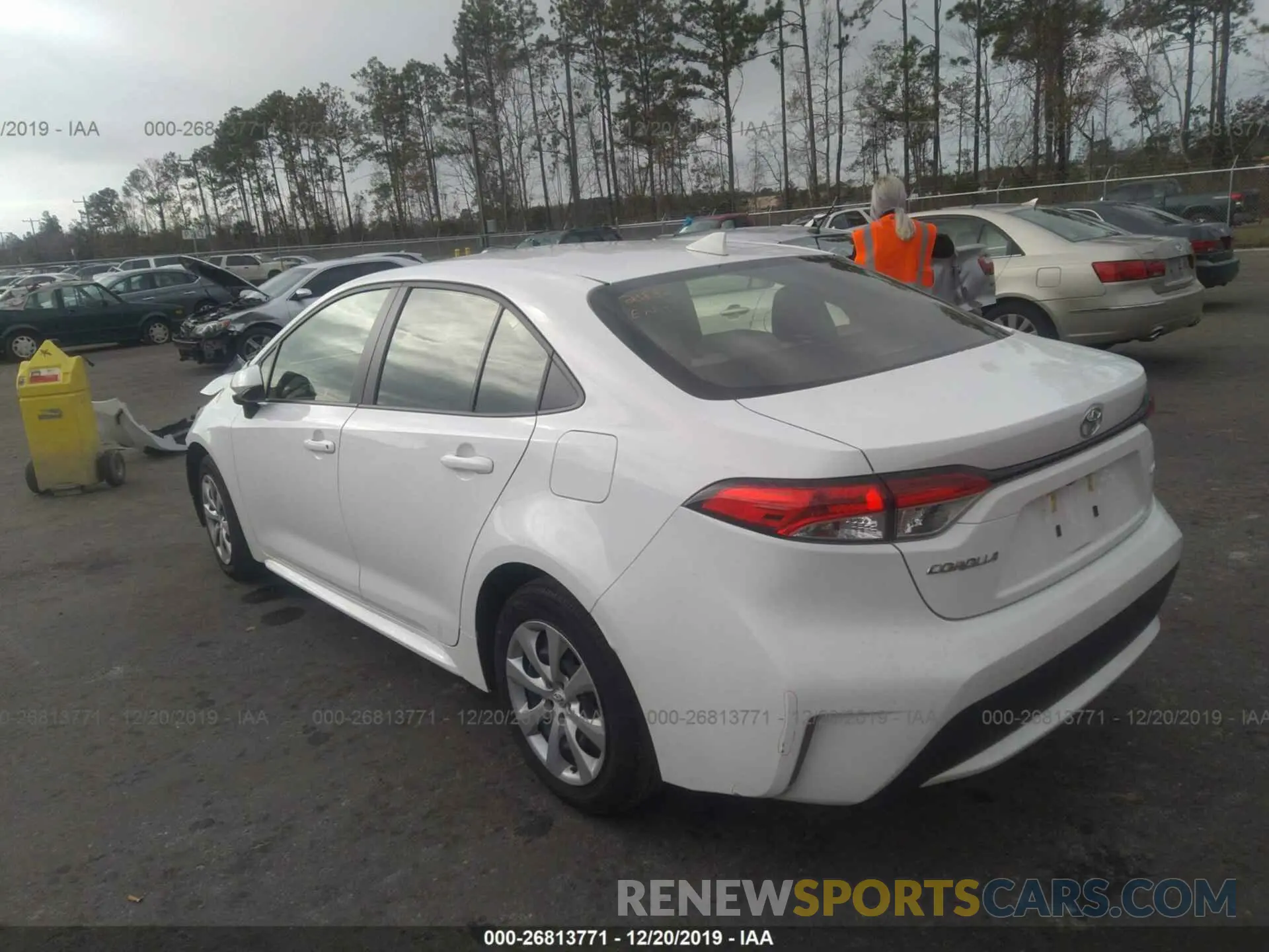 3 fotografías del automóvil dañado JTDEPRAE3LJ020712 TOYOTA COROLLA 2020