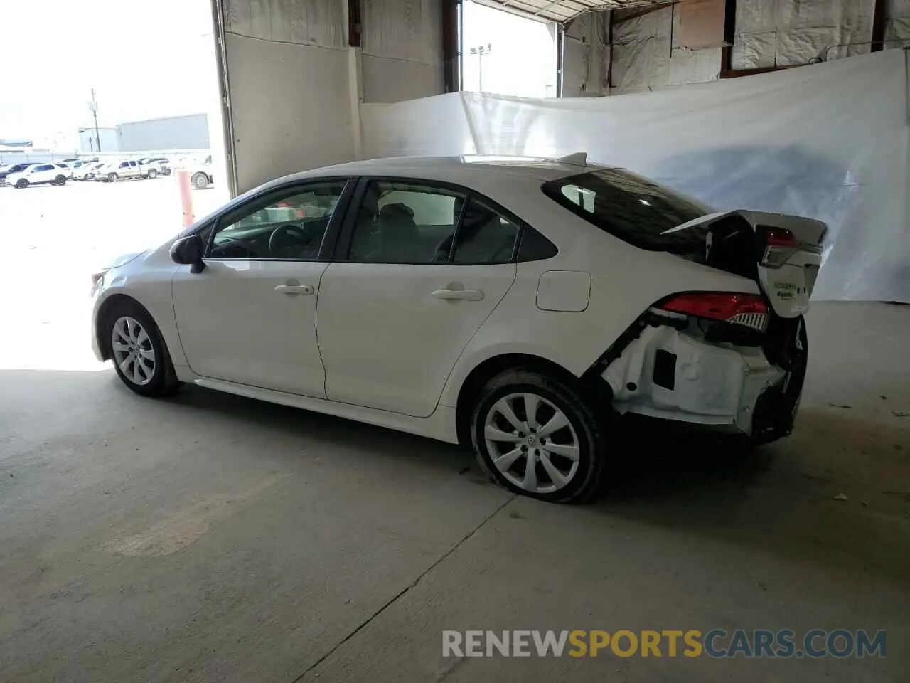 2 fotografías del automóvil dañado JTDEPRAE3LJ024467 TOYOTA COROLLA 2020